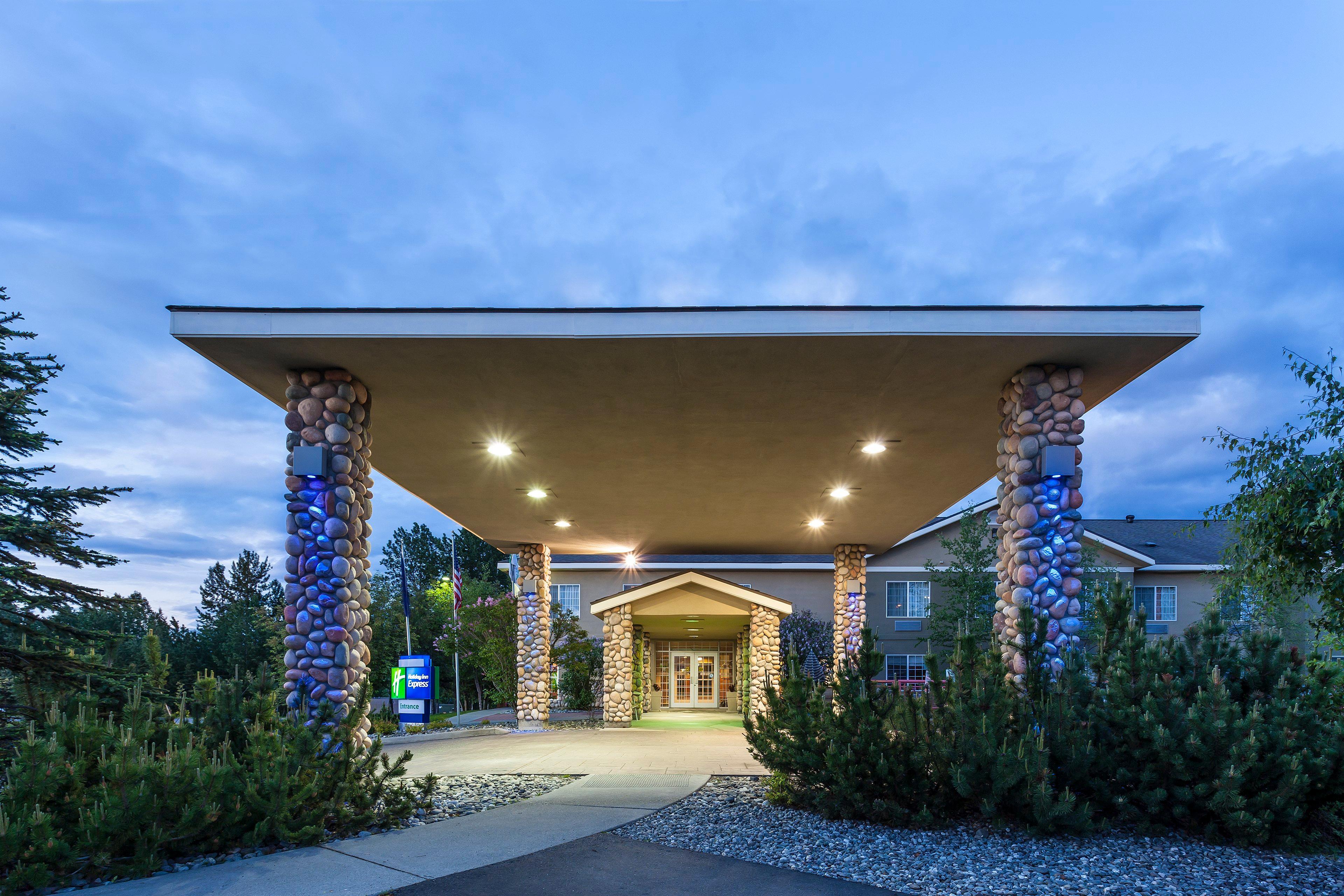 Wyndham Garden Anchorage Airport Hotel Exterior foto