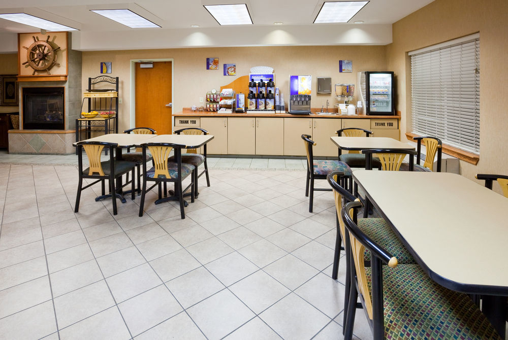 Wyndham Garden Anchorage Airport Hotel Restaurant foto